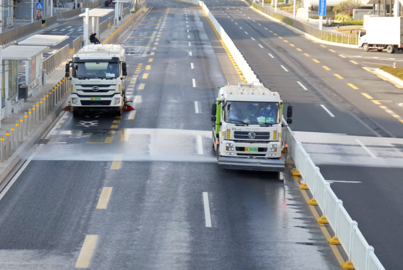 奔赴前线！ballbet贝博环境环卫装备助力各地打赢疫情防控阻击战！